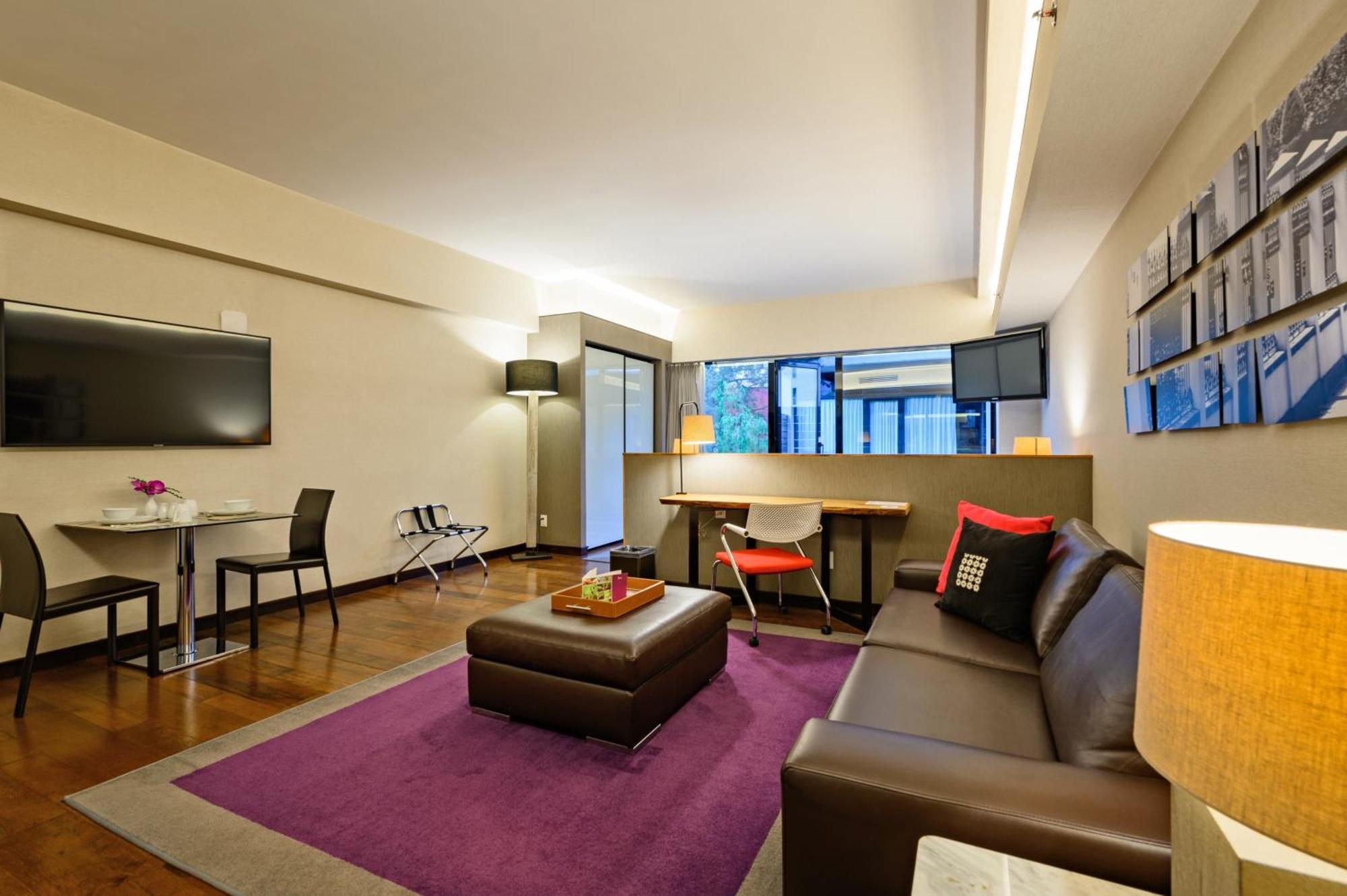 Las Suites Campos Eliseos Мехико Экстерьер фото